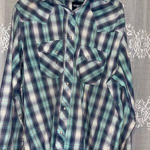Wangler button up